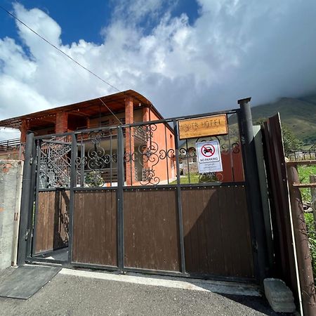 Wander Kazbegi Hotel מראה חיצוני תמונה