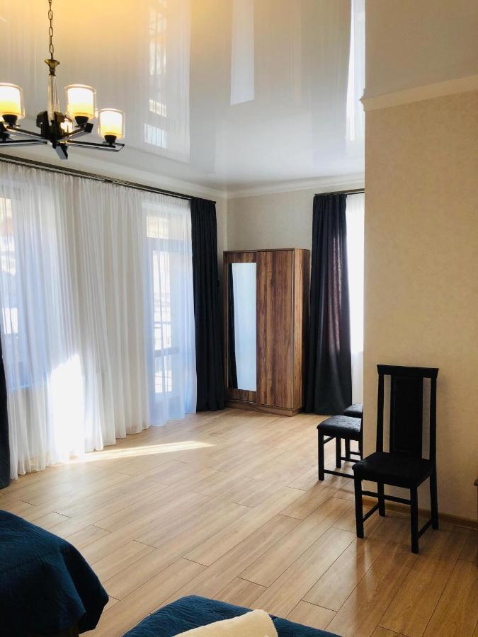 Wander Kazbegi Hotel מראה חיצוני תמונה