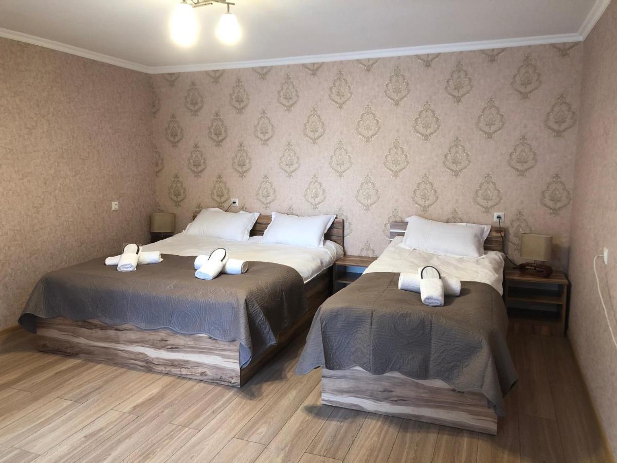 Wander Kazbegi Hotel מראה חיצוני תמונה